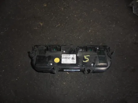Χειριστήρια Καλοριφέρ 5E0820047M για SKODA OCTAVIA (2014 - 2017) -  Χειριστήρια Καλοριφέρ 5E0820047M για SKODA OCTAVIA (2014 - 2017) -