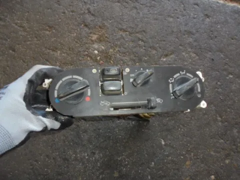 Χειριστήρια Καλοριφέρ για MITSUBISHI LANCER (1997 - 2004) (CK) Χειριστήρια Καλοριφέρ για MITSUBISHI LANCER (1997 - 2004) (CK)