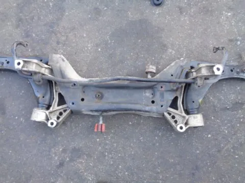 Γέφυρα Εμπρός Οριζόντια για VW POLO (2002 - 2005) (9N) *ΔΒ* ΠΑΛΕΤΑ *30* Γέφυρα Εμπρός Οριζόντια για VW POLO (2002 - 2005) (9N) *ΔΒ* ΠΑΛΕΤΑ *30*
