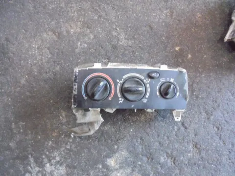 Χειριστήρια Καλοριφέρ για RENAULT MEGANE (1996 - 1998) (LA) (DA) (EA) (KA) ( Χειριστήρια Καλοριφέρ για RENAULT MEGANE (1996 - 1998) (LA) (DA) (EA) (KA) (