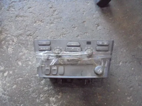 Χειριστήρια Καλοριφέρ για SAAB 9000 (1994 - 1998) Χειριστήρια Καλοριφέρ για SAAB 9000 (1994 - 1998)