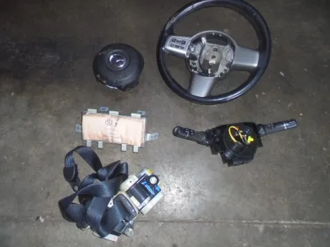 Σετ Αερόσακων Εμπρός (με Ταμπλό) (Όχι Πολύ Καθαρό Ταμπλό) για MAZDA 2 (2008 - 2011) (DE) *Γ* -  Σετ Αερόσακων Εμπρός (με Ταμπλό) (Όχι Πολύ Καθαρό Ταμπλό) για MAZDA 2 (2008 - 2011) (DE) *Γ* -