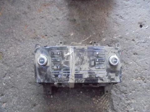 Χειριστήρια Καλοριφέρ 735505321 για LANCIA DELTA (2008 - 2012) Χειριστήρια Καλοριφέρ 735505321 για LANCIA DELTA (2008 - 2012)