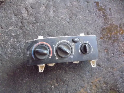 Χειριστήρια Καλοριφέρ 663391J για RENAULT MEGANE (1999 - 2002) (LA) (DA) (EA) (KA) ( Χειριστήρια Καλοριφέρ 663391J για RENAULT MEGANE (1999 - 2002) (LA) (DA) (EA) (KA) (