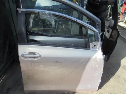 Πόρτα Εμπρός Δεξιά για TOYOTA YARIS (2006 - 2009) (KL9) *Ε* Πόρτα Εμπρός Δεξιά για TOYOTA YARIS (2006 - 2009) (KL9) *Ε*