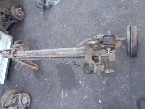 Πίσω Άξονας Ταμπούρα 9634828010 για CITROEN XSARA PICASSO (1999 - 2004) (N68) 2000 RHY (DW10TD) Diesel 90 HDi *ΔΒ* Πίσω Άξονας Ταμπούρα 9634828010 για CITROEN XSARA PICASSO (1999 - 2004) (N68) 2000 RHY (DW10TD) Diesel 90 HDi *ΔΒ*