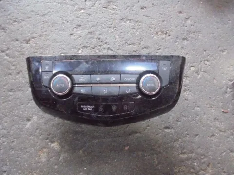 Χειριστήρια Καλοριφέρ 275004EA0A για NISSAN QASHQAI (2014 - 2017) ΠΑΛΕΤΑ 1 Χειριστήρια Καλοριφέρ 275004EA0A για NISSAN QASHQAI (2014 - 2017) ΠΑΛΕΤΑ 1