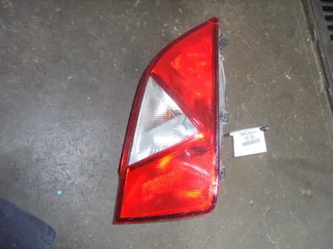 Φανάρι Πίσω Δεξί (Ελαττωματικό) για SEAT Mii (2013 - ) Φανάρι Πίσω Δεξί (Ελαττωματικό) για SEAT Mii (2013 - )