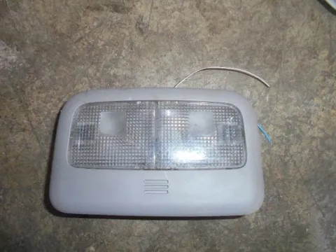 Μπλαφονίερα Οροφής για TOYOTA YARIS (2006 - 2009) (KL9) Μπλαφονίερα Οροφής για TOYOTA YARIS (2006 - 2009) (KL9)
