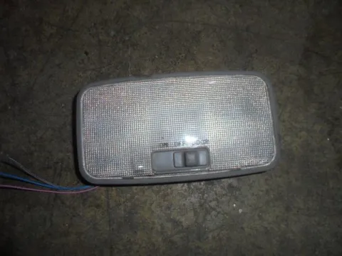 Μπλαφονίερα Οροφής Κεντρική για TOYOTA YARIS (2006 - 2009) (KL9) Μπλαφονίερα Οροφής Κεντρική για TOYOTA YARIS (2006 - 2009) (KL9)
