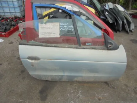 Πόρτα Δεξιά Δίπορτη για RENAULT MEGANE (1999 - 2002) (LA) (DA) (EA) (KA)  *Γ* Πόρτα Δεξιά Δίπορτη για RENAULT MEGANE (1999 - 2002) (LA) (DA) (EA) (KA)  *Γ*