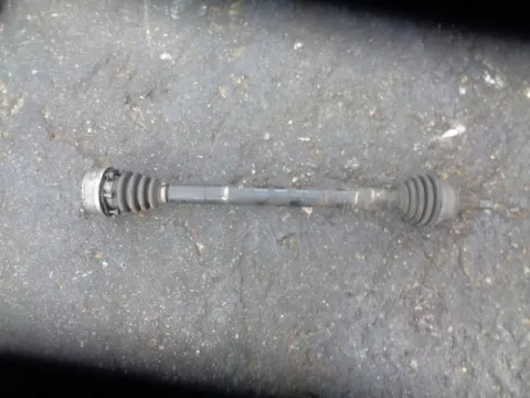 Ημιαξόνιο Εμπρός Δεξί για VW POLO (1999 - 2001) (6N2) 1400 (AUA) Petrol 75 16valve Ημιαξόνιο Εμπρός Δεξί για VW POLO (1999 - 2001) (6N2) 1400 (AUA) Petrol 75 16valve