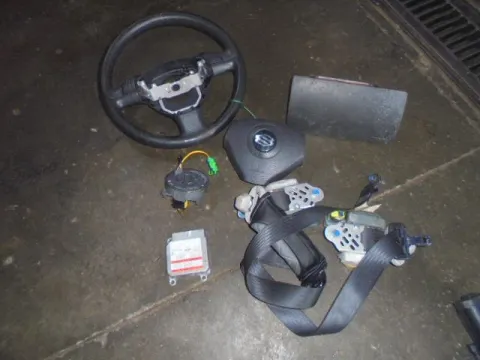 Σετ Αερόσακων Εμπρός (χ.Ταμπλό) Με Καπάκι για SUZUKI IGNIS (2003 - 2008) (RM) *Γ*