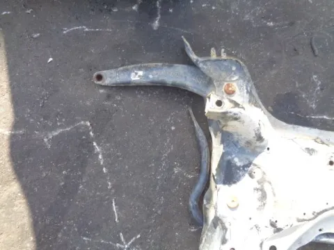 Ψαλίδι Εμπρός Αριστερό για PEUGEOT PARTNER (2008 - 2012) *ΔΒ* ΠΑΛΕΤΑ *196* Ψαλίδι Εμπρός Αριστερό για PEUGEOT PARTNER (2008 - 2012) *ΔΒ* ΠΑΛΕΤΑ *196*