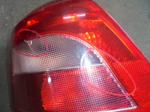 Φανάρι Πίσω Αριστερό (Ραγισμένο) για TOYOTA YARIS (2006 - 2009) (KL9) -  Φανάρι Πίσω Αριστερό (Ραγισμένο) για TOYOTA YARIS (2006 - 2009) (KL9) -