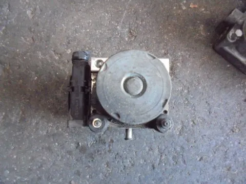 Μονάδα ABS 0265231448 για HYUNDAI GETZ (2002 - 2005) (TB) Μονάδα ABS 0265231448 για HYUNDAI GETZ (2002 - 2005) (TB)