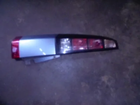 Φανάρι Πίσω Αριστερό (Ελαττωματικό) για OPEL MERIVA (2007 - 2010) Φανάρι Πίσω Αριστερό (Ελαττωματικό) για OPEL MERIVA (2007 - 2010)