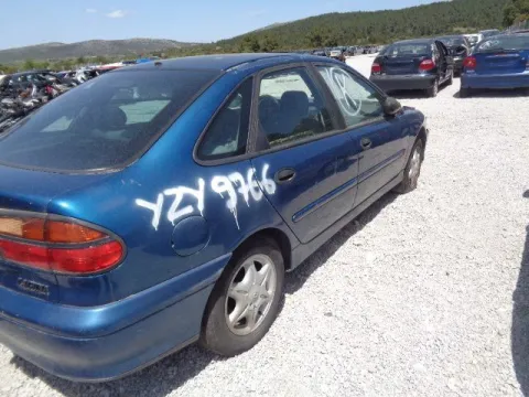 Τροπέτο Αμάξι κομπλέ Με Μηχανή K4M και Σασμάν με Πίσω Άξονα Ταμπούρα και Ζαντολάστιχα 195/65/15 για RENAULT LAGUNA (1998 - 2001) (B56) (B56) Liftback - 5dr 1600 (K4M720)(K4M724) Petrol 107 16V *ΔΒ* -  Τροπέτο Αμάξι κομπλέ Με Μηχανή K4M και Σασμάν με Πίσω Άξονα Ταμπούρα και Ζαντολάστιχα 195/65/15 για RENAULT LAGUNA (1998 - 2001) (B56) (B56) Liftback - 5dr 1600 (K4M720)(K4M724) Petrol 107 16V *ΔΒ* -