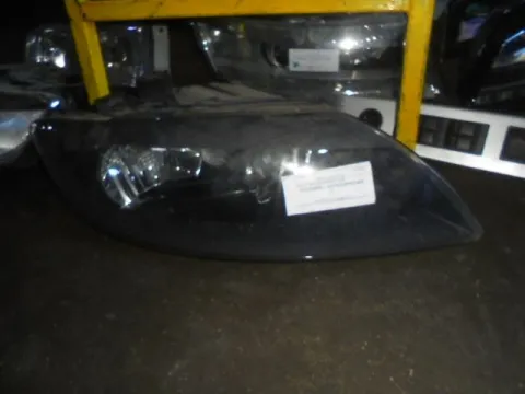 Φανάρι Εμπρός Δεξί για AUDI Q7 (2006 - 2009) (4L) Φανάρι Εμπρός Δεξί για AUDI Q7 (2006 - 2009) (4L)