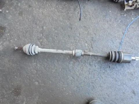Ημιαξόνιο Εμπρός Δεξί για HYUNDAI ACCENT (1999 - 2002) (CG) (LC) Ημιαξόνιο Εμπρός Δεξί για HYUNDAI ACCENT (1999 - 2002) (CG) (LC)