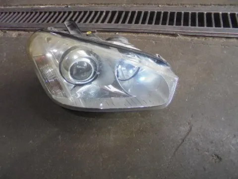 Φανάρι Εμπρός Δεξί XENON (Χωρίς Πλακέτα) για FORD C-MAX (2007 - 2010) Mk1b (C214) Φανάρι Εμπρός Δεξί XENON (Χωρίς Πλακέτα) για FORD C-MAX (2007 - 2010) Mk1b (C214)