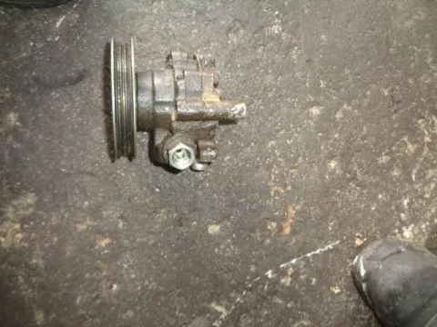 Αντλία Υδραυλικού Τιμονιού Μεταχειρισμένος για LANDROVER DISCOVERY (1999 - 2002) (LT) II