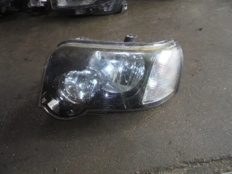 Φανάρι Εμπρός Αριστερό (Σπασμένη Βάση) για LANDROVER FREELANDER (2003 - 2007) (LN) Φανάρι Εμπρός Αριστερό (Σπασμένη Βάση) για LANDROVER FREELANDER (2003 - 2007) (LN)