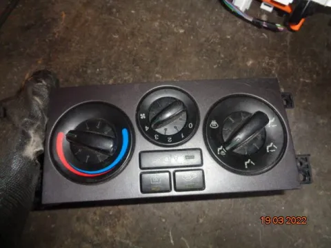Χειριστήρια Καλοριφέρ 972502DXXX για HYUNDAI ELANTRA (2000 - 2004) (XD) Χειριστήρια Καλοριφέρ 972502DXXX για HYUNDAI ELANTRA (2000 - 2004) (XD)