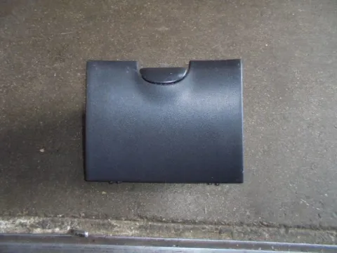 Ντουλαπάκι για TOYOTA YARIS (2003 - 2005) (XP10) *Γ* Ντουλαπάκι για TOYOTA YARIS (2003 - 2005) (XP10) *Γ*