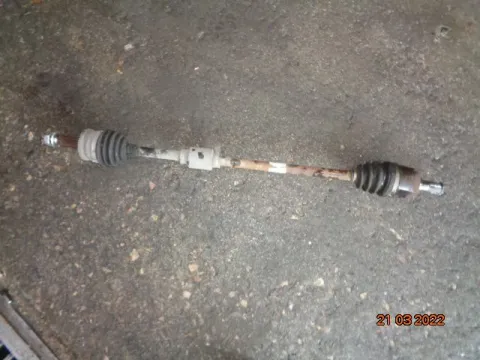 Ημιαξόνιο Εμπρός Δεξί Με ABS για HYUNDAI i20 (2012 - 2015) ( ) 1200 Petrol Kappa Mpi G4LA 85hp Ημιαξόνιο Εμπρός Δεξί Με ABS για HYUNDAI i20 (2012 - 2015) ( ) 1200 Petrol Kappa Mpi G4LA 85hp