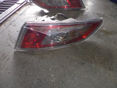 Φανάρι Πίσω Δεξί για HONDA CIVIC (2009 - 2011) (FD - K - N) Hatchback - 3dr , Hatchback - 5dr Φανάρι Πίσω Δεξί για HONDA CIVIC (2009 - 2011) (FD - K - N) Hatchback - 3dr , Hatchback - 5dr
