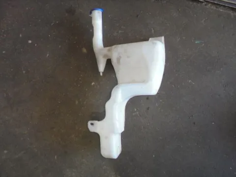Δοχείο Υαλοκαθαριστήρων για FORD FIESTA (2008 - 2012) Mk6 (JA8) Δοχείο Υαλοκαθαριστήρων για FORD FIESTA (2008 - 2012) Mk6 (JA8)