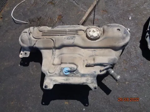 Δεξαμενή Καυσίμου (Ρεζερβουάρ) για RENAULT MEGANE (2002 - 2005) (LM) (KM) (EM) (CM) *Δ* Δεξαμενή Καυσίμου (Ρεζερβουάρ) για RENAULT MEGANE (2002 - 2005) (LM) (KM) (EM) (CM) *Δ*