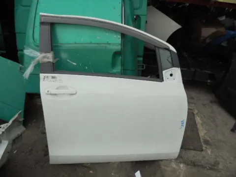 Πόρτα Εμπρός Δεξιά για TOYOTA YARIS (2006 - 2009) (KL9) *Ε* Πόρτα Εμπρός Δεξιά για TOYOTA YARIS (2006 - 2009) (KL9) *Ε*