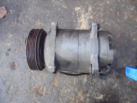 Συμπιεστής A-C (Κομπρέσορας) 1J0820803G για VW GOLF (1998 - 2004) Mk4 (1J1) Συμπιεστής A-C (Κομπρέσορας) 1J0820803G για VW GOLF (1998 - 2004) Mk4 (1J1)