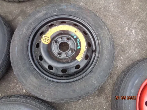 Ζαντολάστιχο ΡΕΖΕΡΒΑ PIRELLI 135/80/14 για FIAT PUNTO (2003 - 2008) (188) *Δ* Ζαντολάστιχο ΡΕΖΕΡΒΑ PIRELLI 135/80/14 για FIAT PUNTO (2003 - 2008) (188) *Δ*