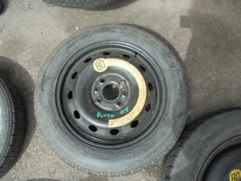 Ζαντολάστιχο Ρεζέρβα Pirelli 135/80/R14 για FIAT PUNTO (2003 - 2008) (188) *ΔΒ* Ζαντολάστιχο Ρεζέρβα Pirelli 135/80/R14 για FIAT PUNTO (2003 - 2008) (188) *ΔΒ*