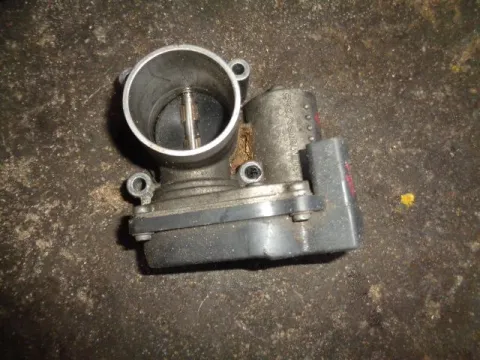 Σώμα Πεταλούδας 03C133062B για VW POLO (2002 - 2005) (9N) 1400 (AUA)(BBY)(BKY) Petrol 75 16 valve Σώμα Πεταλούδας 03C133062B για VW POLO (2002 - 2005) (9N) 1400 (AUA)(BBY)(BKY) Petrol 75 16 valve