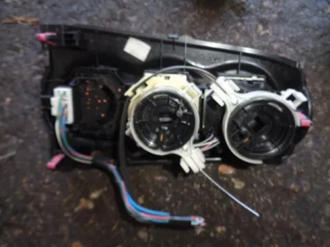 Χειριστήρια Καλοριφέρ για TOYOTA YARIS (2006 - 2009) (KL9) -  Χειριστήρια Καλοριφέρ για TOYOTA YARIS (2006 - 2009) (KL9) -