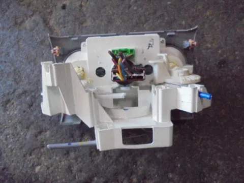 Χειριστήρια Καλοριφέρ για SUZUKI ALTO (2009 - 2015) (GF) (FC31) -  Χειριστήρια Καλοριφέρ για SUZUKI ALTO (2009 - 2015) (GF) (FC31) -