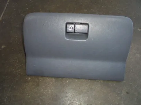 Ντουλαπάκι για TOYOTA RAV-4 (2000 - 2004) (XA20) *Γ* Ντουλαπάκι για TOYOTA RAV-4 (2000 - 2004) (XA20) *Γ*