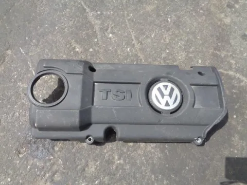 Ψευτοκάπακο Κάλυμμα Κινητήρα 03C103925AM για VW GOLF (2009 - 2013) Mk6 (5K1) *Δ* Ψευτοκάπακο Κάλυμμα Κινητήρα 03C103925AM για VW GOLF (2009 - 2013) Mk6 (5K1) *Δ*