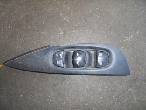 Διακόπτης Παραθύρων Κεντρικός Αριστερής 4πλος 10pin για NISSAN QASHQAI (2014 - 2017) , (2018 -) Διακόπτης Παραθύρων Κεντρικός Αριστερής 4πλος 10pin για NISSAN QASHQAI (2014 - 2017) , (2018 -)