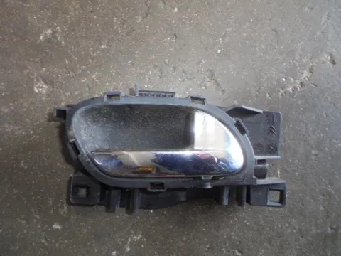 Πετούγια Πόρτας Εσωτερική Πίσω Δεξιά για CITROEN C3 (2010 - 2014) , (2014 - 2017) Πετούγια Πόρτας Εσωτερική Πίσω Δεξιά για CITROEN C3 (2010 - 2014) , (2014 - 2017)