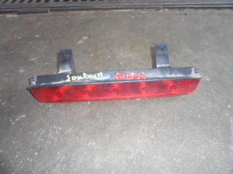Φανάρι Πίσω Μεσαίο Στοπ για SUZUKI GRAND VITARA (2002 - 2005) (SQ) Φανάρι Πίσω Μεσαίο Στοπ για SUZUKI GRAND VITARA (2002 - 2005) (SQ)
