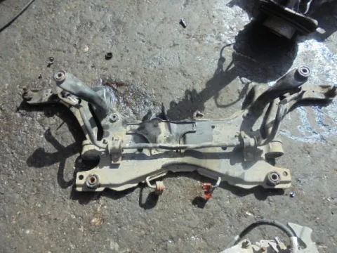 Γέφυρα Εμπρός Οριζόντια για MAZDA 3 (2004 - 2006) (BK) / 1600 Y601 Diesel 109 DI Turbo *ΔΒ* ΠΑΛΕΤΑ *239*