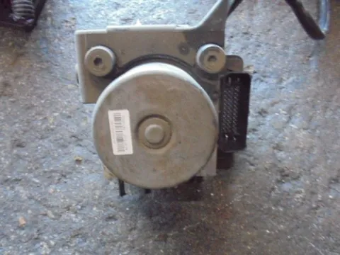 Μονάδα ABS 95173880 για CHEVROLET - DAEWOO AVEO (2011- ) ( ) Μονάδα ABS 95173880 για CHEVROLET - DAEWOO AVEO (2011- ) ( )