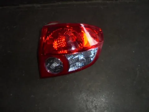 Φανάρι Πίσω Δεξί (Ελαττωματικό) για HYUNDAI GETZ (2002 - 2005) (TB) ΙΜΙΤΑΣΙΟΝ Φανάρι Πίσω Δεξί (Ελαττωματικό) για HYUNDAI GETZ (2002 - 2005) (TB) ΙΜΙΤΑΣΙΟΝ