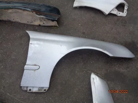 Φτερό Εμπρός Δεξιό (Λίγο Χτυπημένο) για MERCEDES C - CLASS (2004 - 2007) (W203) Φτερό Εμπρός Δεξιό (Λίγο Χτυπημένο) για MERCEDES C - CLASS (2004 - 2007) (W203)