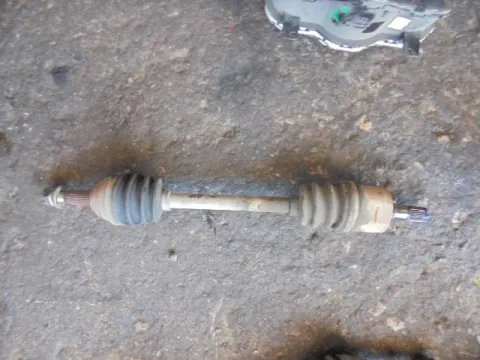 Ημιαξόνιο Εμπρός Αριστερό (ΑΥΤΟΜΑΤΟ) για HYUNDAI ACCENT (1999 - 2002) (CG) (LC) / 1300 G4EA petrol 86 12 valve Ημιαξόνιο Εμπρός Αριστερό (ΑΥΤΟΜΑΤΟ) για HYUNDAI ACCENT (1999 - 2002) (CG) (LC) / 1300 G4EA petrol 86 12 valve